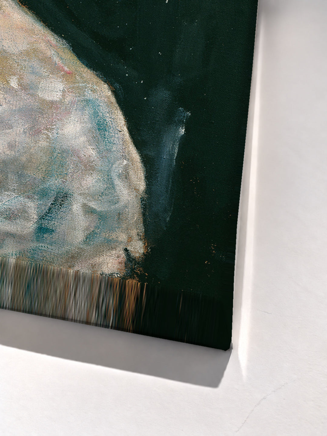 Dame in Weib by Gustav Klimt stretched canvas corner detail