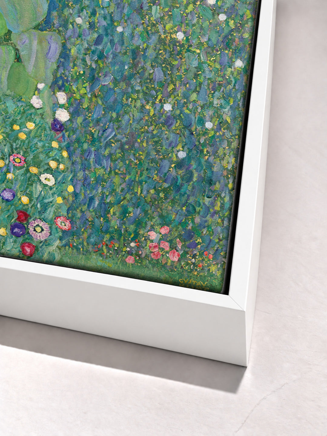 Sonnenblume by Gustav Klimt white floater frame corner detail